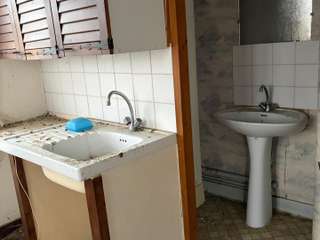 Bureaux et commerces 7 pièces