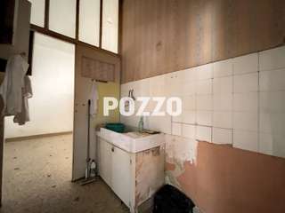 Bureaux et commerces 2 pièces