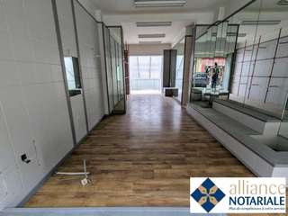 Bureaux et commerces