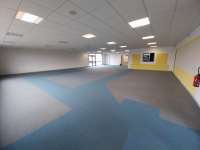 Bureaux et commerces 2 pièces
