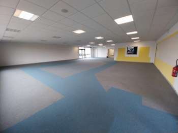 Bureaux et commerces 2 pièces Vitré Campagne 35
