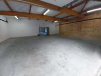 Bureaux et commerces 2 pièces