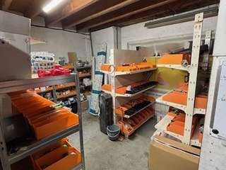 Bureaux et commerces 4 pièces