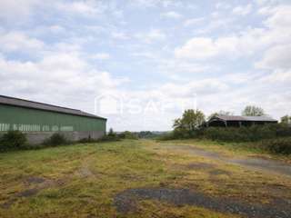 Bureaux et commerces 5 pièces