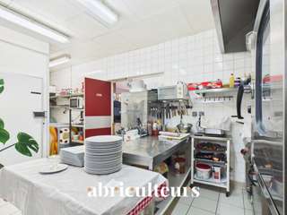 Bureaux et commerces 2 pièces