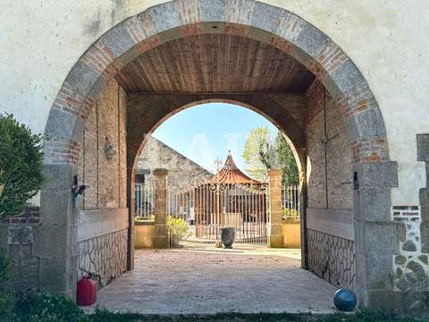 Demeure d'exception 30 pièces Alençon 61