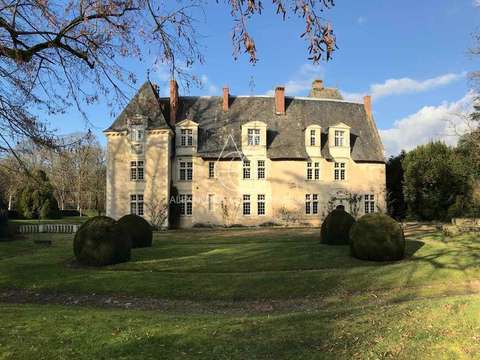 Demeure d'exception 19 pièces Angers 49