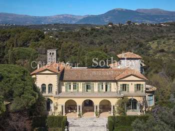 Maison 21 pièces 2851 m² · à Biot · 2 851 m² · 25 000 000 €