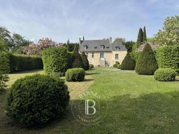 Maison 9 pièces 230 m² · à Bourgueil · 230 m² · 798 000 €