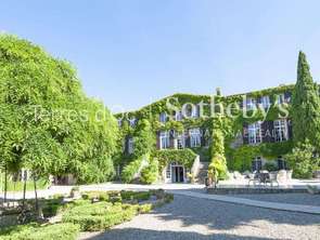 Vente Demeure d'exception 27 chambresCarcassonne