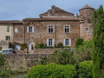 Maison 17 pièces 450 m² · à Clermont-l'Hérault · 450 m² · 905 000 €