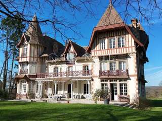 Demeure d'exception 19 pièces