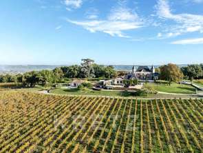 Vente Demeure d'exception 24 chambresEynesse