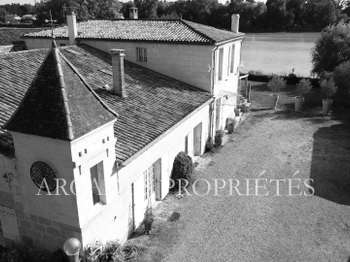 Vente Demeure d'exception 8 piècesFronsac