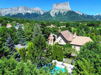 Vente Demeure d'exception 23 chambresGrenoble