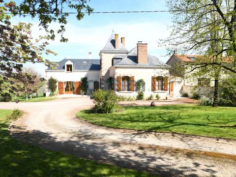 Demeure d'exception 9 pièces La Roche-sur-Yon 85