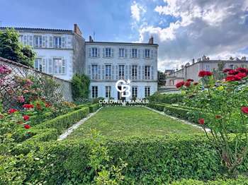 Maison 15 pièces 426 m² · à La Rochelle · 426 m² · 2 460 000 €
