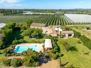 Maison 7 pièces 230 m² · à Lagnes · 230 m² · 1 290 000 €
