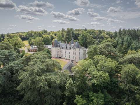 Demeure d'exception Laval 53