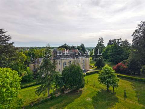 Demeure d'exception 19 pièces