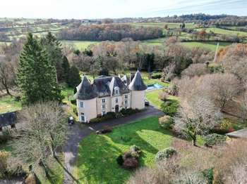 Maison 15 pièces 700 m² · à Limoges · 700 m² · 995 000 €
