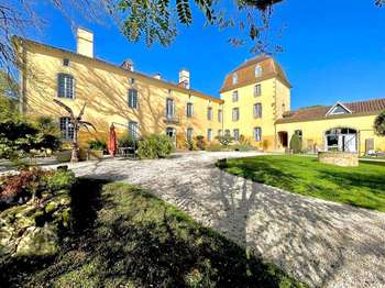 Maison 20 pièces 1600 m² · à Marciac · 1 600 m² · 2 260 000 €