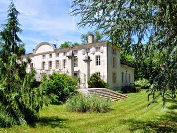 Maison 20 pièces 936 m² · à Nérac · 936 m² · 1 650 000 €