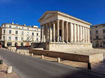 Maison 20 pièces 500 m² · à Nîmes · 500 m² · 1 225 000 €