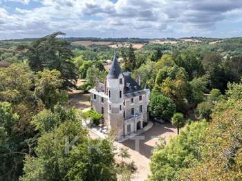 Maison 14 pièces 600 m² · à Saint-Estèphe · 600 m² · 1 800 000 €