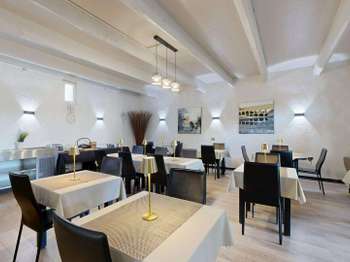 Maison 20 pièces 875 m² · à Saint-Rémy-de-Provence · 875 m² · 1 900 000 €