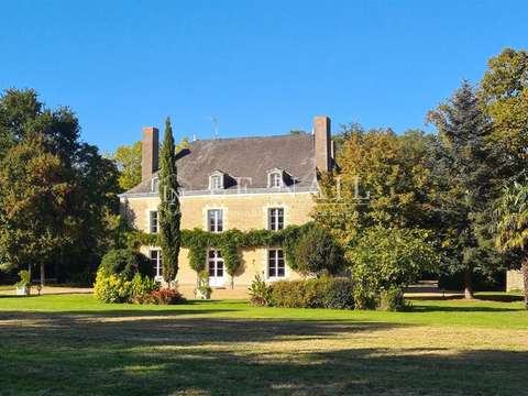 Demeure d'exception 10 pièces Segre 49