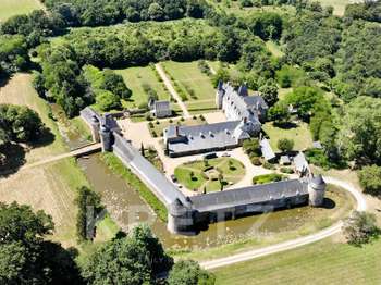 Vente Demeure d'exception 16 chambresSegré-en-Anjou-Bleu
