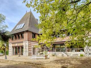 Demeure d'exception 19 pièces