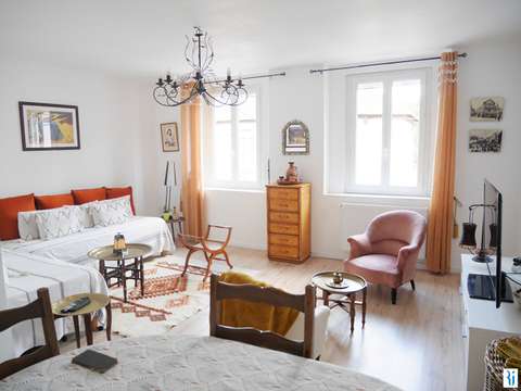 Divers ventes 8 pièces