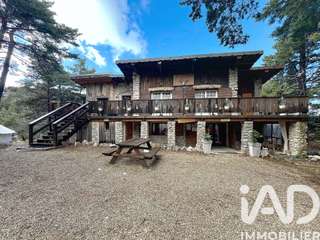 Divers ventes 8 pièces Divers ventes 8 pièces