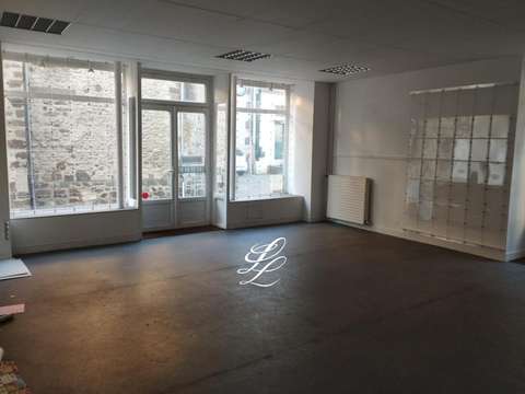 Divers ventes 8 pièces