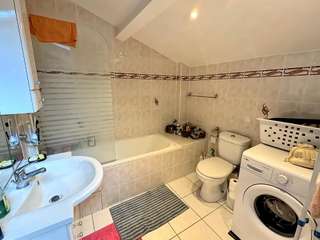 Divers ventes 8 pièces