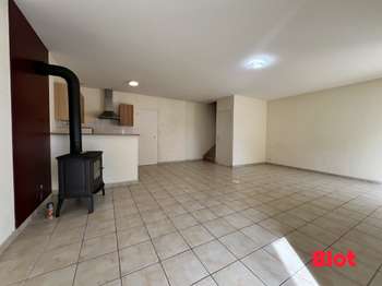 Divers ventes 4 pièces Divers ventes 4 pièces