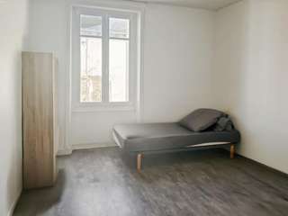 Divers ventes 12 pièces