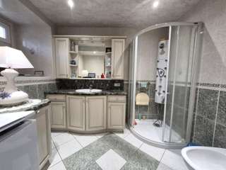 Divers ventes 5 pièces