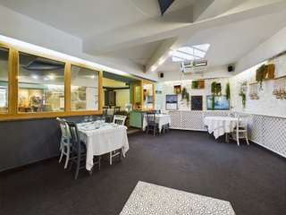 Divers ventes 8 pièces