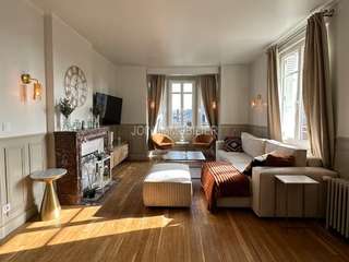 Divers ventes 8 pièces