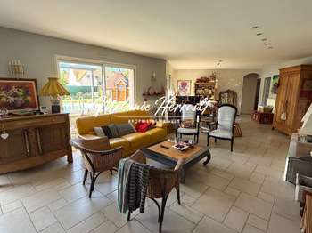 Divers ventes 6 pièces Divers ventes 6 pièces