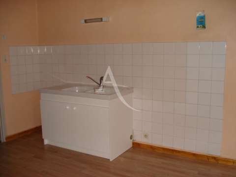 Divers ventes 4 pièces