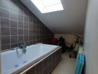 Divers ventes 17 pièces