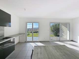 Divers ventes 3 pièces