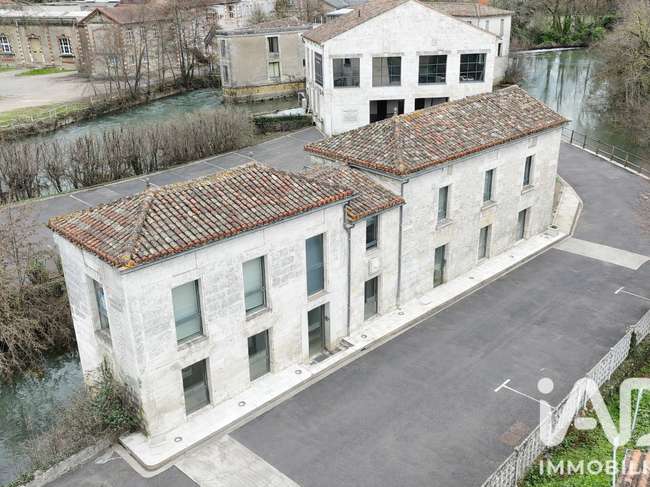 Divers ventes Gond-Pontouvre 16 · 200 m² · 180 000 €
