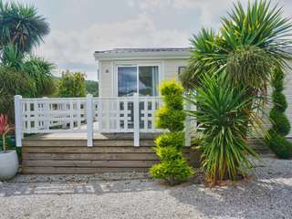 Divers ventes 4 pièces