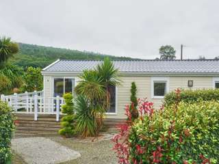 Divers ventes 4 pièces