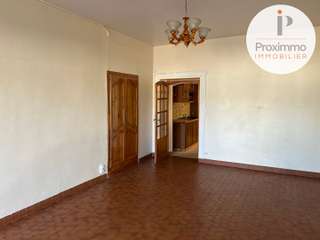 Divers ventes 8 pièces